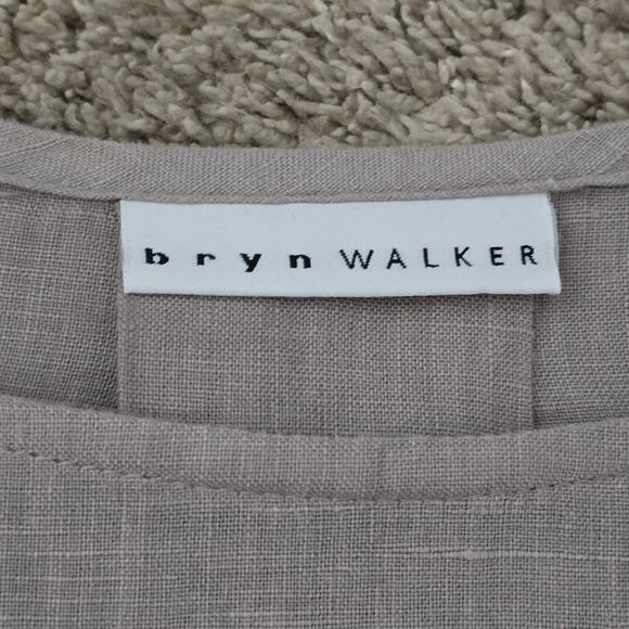 Bryan Walker Women’s Linen Flare Sleeve Blouse Taupe Sz S Minimalist Boho Resort - Picture 7 of 13